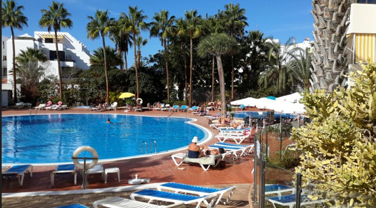 Lovely 1-bedroom apartment with a big terrace, Las Americas, Tenerife Arona  Buitenkant foto