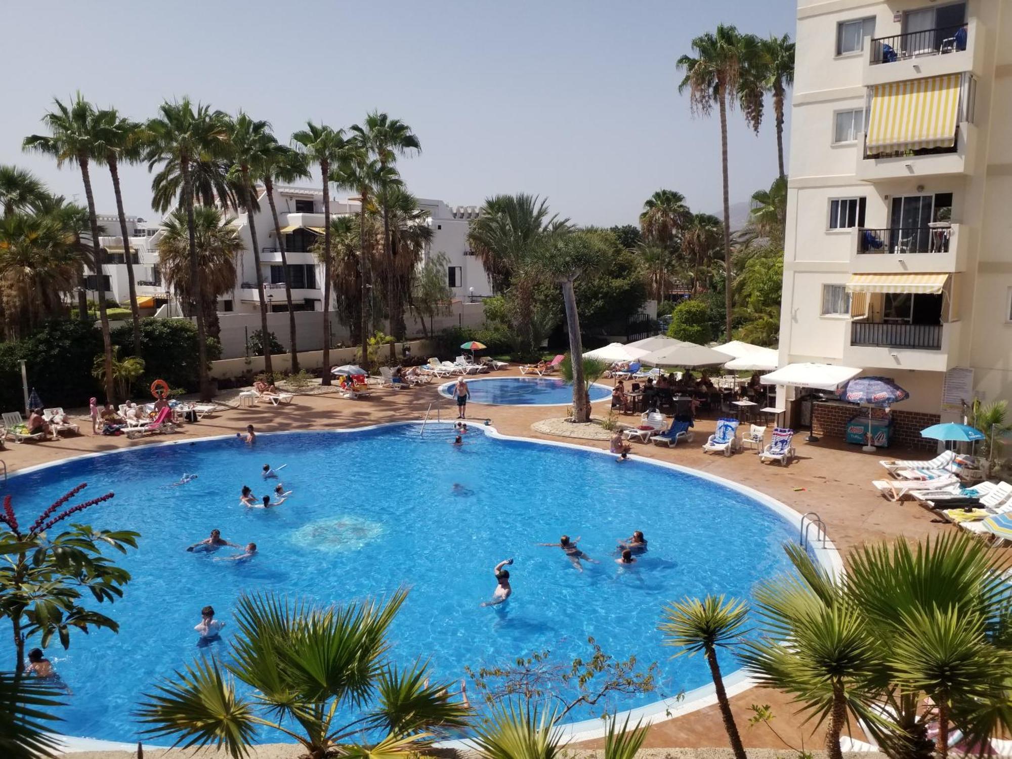 Lovely 1-bedroom apartment with a big terrace, Las Americas, Tenerife Arona  Buitenkant foto