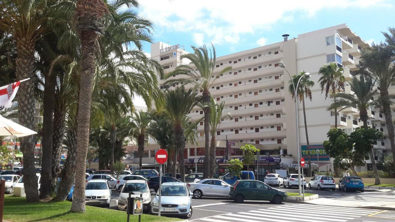 Lovely 1-bedroom apartment with a big terrace, Las Americas, Tenerife Arona  Buitenkant foto
