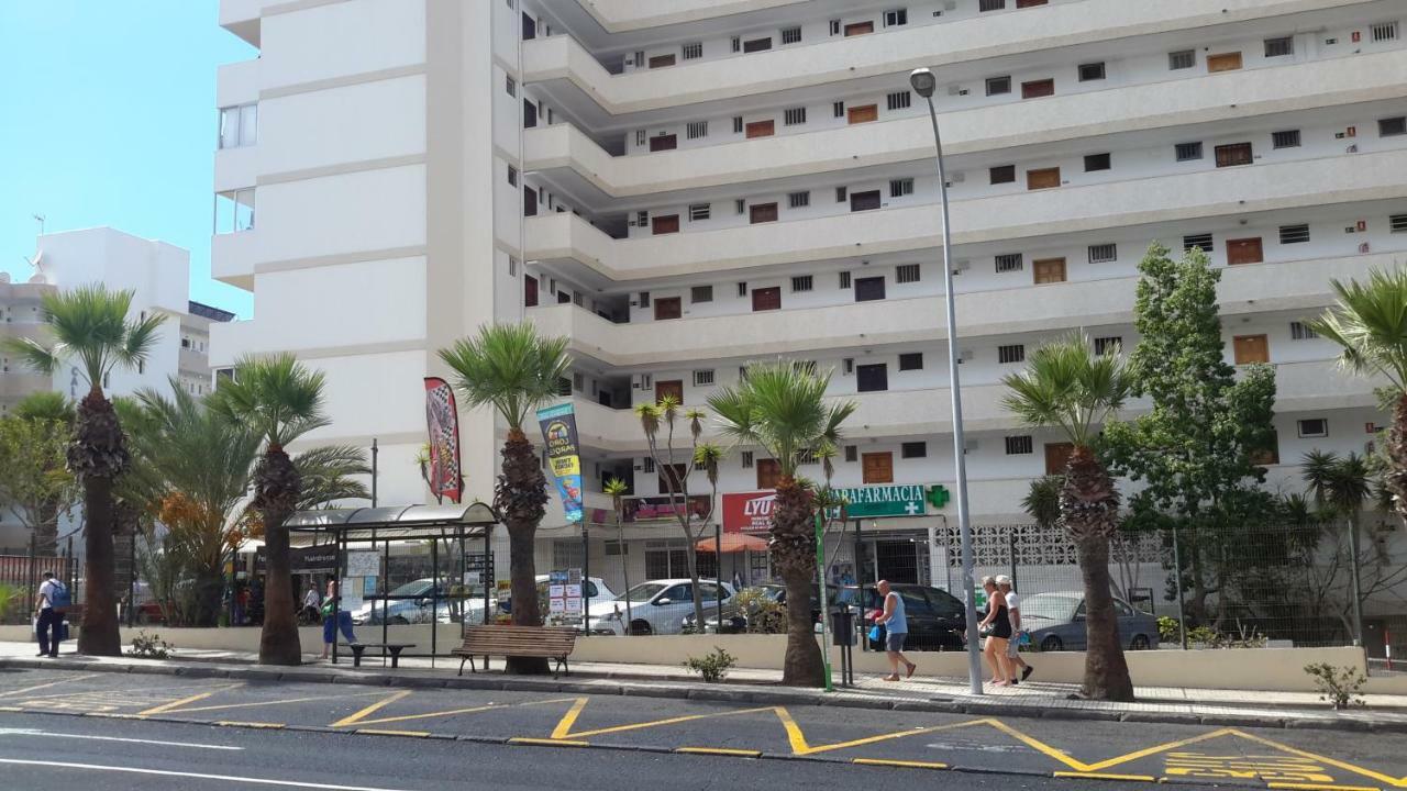 Lovely 1-bedroom apartment with a big terrace, Las Americas, Tenerife Arona  Buitenkant foto