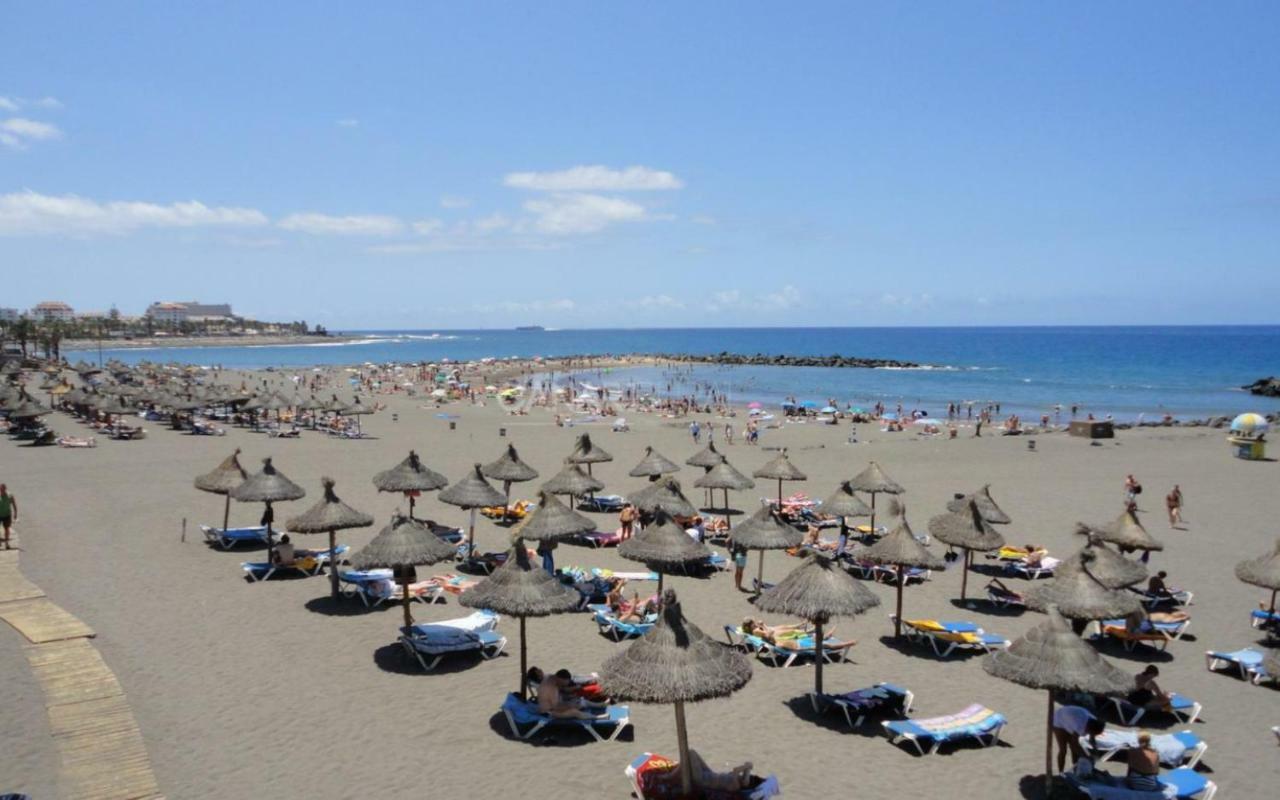 Lovely 1-bedroom apartment with a big terrace, Las Americas, Tenerife Arona  Buitenkant foto